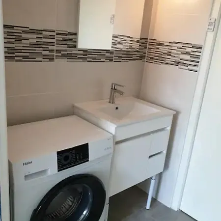 With Garden Apartmán *