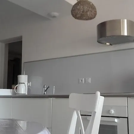 شقة With Garden *