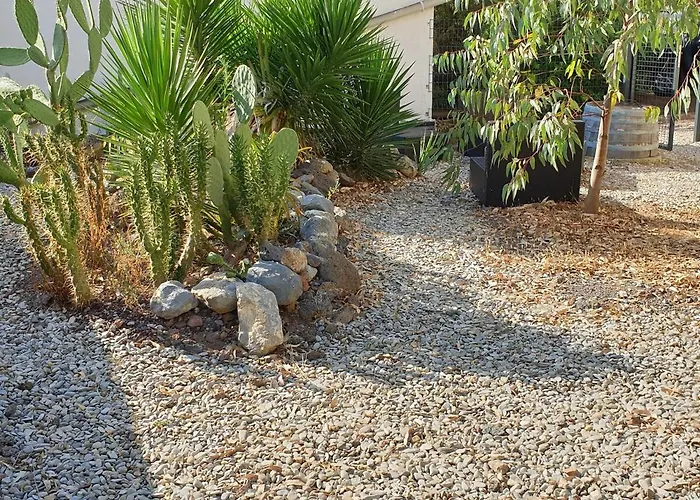 Appartamento With Garden *